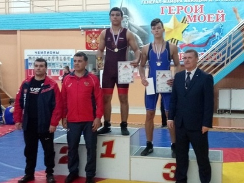 Мордовские борцы завоевали 13 медалей всероссийского турнира памяти Полбина