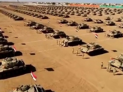 Лавина танков и самолетов: Египет показал будущий разгром Турции в Ливии