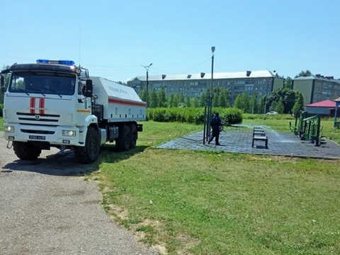 Специалисты Волжского спасательного центра обработали объекты в 2 районах Мордовии