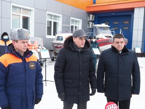 Артём Здунов оценил готовность МЧС региона к паводку и природным пожарам