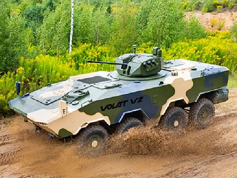Новейший БТР VOLAT V-2 с необитаемым боевым модулем покажут в России