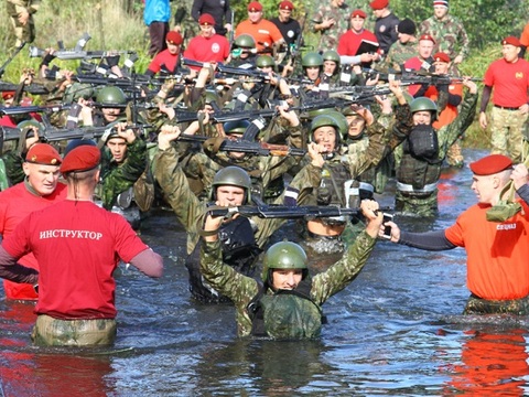 11 спецназовцев УФСИН завоевали право ношения крапового берета на юбилейных испытаниях в Мордовии