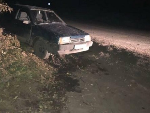 В Мордовии нетрезвый 18-летний водитель ВАЗ-21099 сбил 17-летнюю девушку