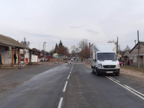 В Мордовии 2 человека погибли в столкновении Mercedes-Benz Sprinter и «Иж-Планета-5»