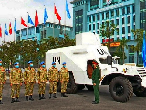 Во Вьетнаме легендарный советский БТР-152 модернизировали для войск ООН