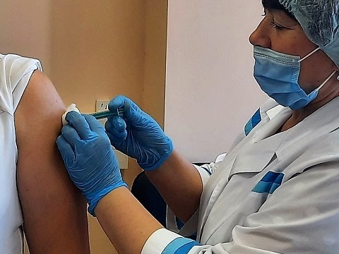 В Мордовии более 60% взрослого населения привито вакциной от коронавируса