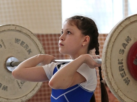 Виктория Ершкова из Мордовии завоевала «серебро» Первенства России по тяжелой атлетике