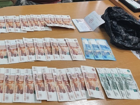 В Мордовии нетрезвый водитель пытался дать взятку в 200 тыс. рублей сотруднику ГИБДД