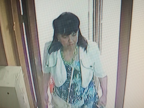 Полиция Саранска разыскивает женщину по подозрению к хищению денег с банковской карты