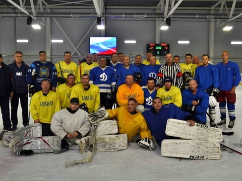Команда УФСИН по Мордовии приняла участие в турнире по хоккею с шайбой