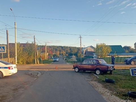 В Мордовии 80-летний водитель ВАЗ-2106 не пропустил Renault SR, пострадала 70-летняя женщина