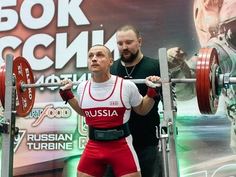 Александр Колбин из Мордовии - победитель Кубка России по силовому троеборью 