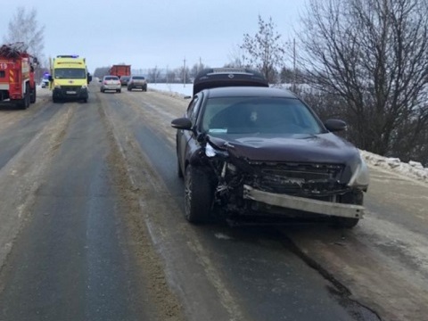 В Мордовии водитель Nissan Teana выехала навстречу «Богдан-2110», двое пострадали