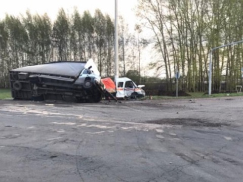 В Мордовии пассажир ГАЗ-278831 погиб в столкновении с «Газон Некст», еще пятеро человек госпитализированы