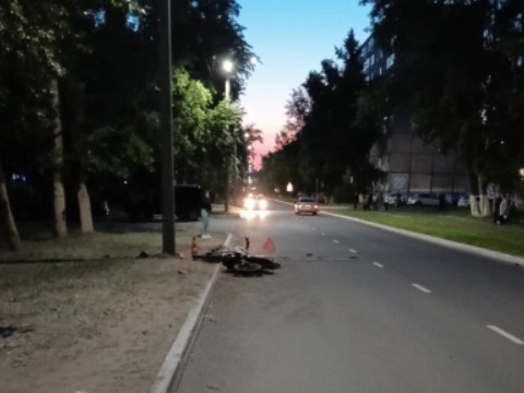 В Саранске водитель «Мазды 626» не пропустил мотоцикл, пострадал мотоциклист
