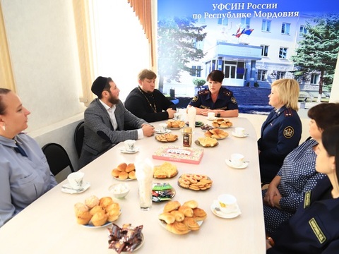 В УФСИН по Мордовии прошла встреча членов семей погибших со священнослужителями