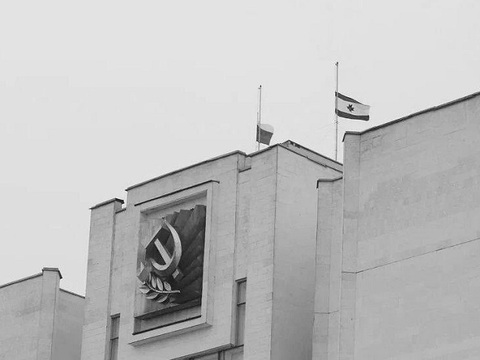 В Мордовии в знак скорби по погибшим в «Крокус Сити Холле» приспущены государственные флаги