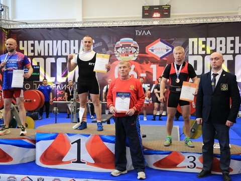 Александр Колбин впервые стал чемпионом России по жиму штанги лежа