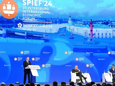 ПМЭФ: Владимир Путин отметил Мордовию в числе лидеров роста по итогам рейтинга состояния инвестиционного климата