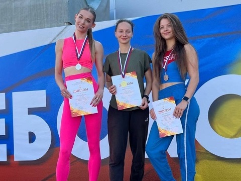 Легкоатлеты Мордовии завоевали 10 медалей чемпионата и первенства ПФО в Чебоксарах