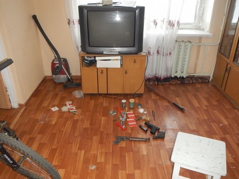 Житель Саранска хранил дома самодельное оружие, боеприпасы и взрывчатые вещества