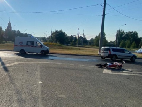 В Саранске мотоциклист погиб, врезавшись в световую опору