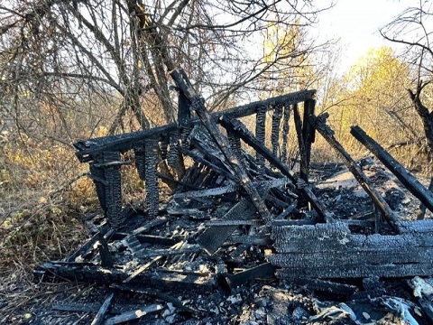 В заброшенном дачном доме в Саранске после пожара нашли тело мужчины