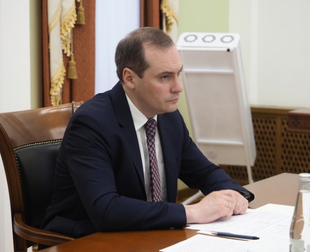  Артём Здунов обсудил вопросы развития технопарка и 