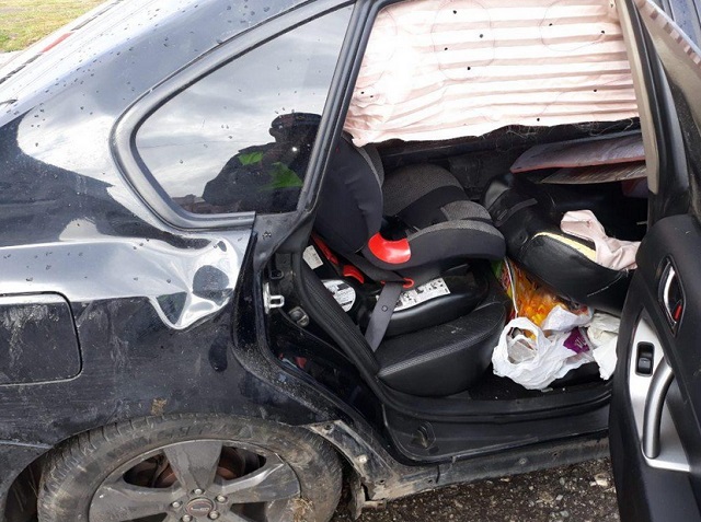 В Мордовии Subaru Legacy вылетел в кювет, пострадали девушка и 2-летний ребенок