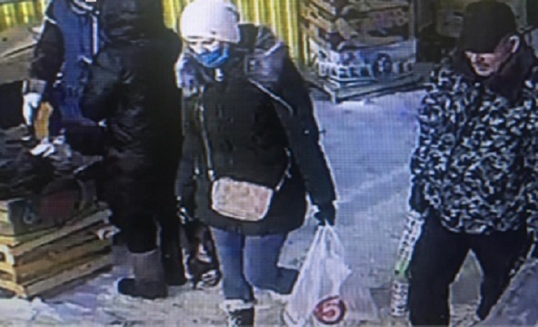 В Саранске полиция разыскивает мужчину и женщину, расплатившихся чужой картой