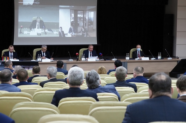 Депутаты Госсобрания Мордовии приняли участие в обсуждении приоритетов развития промышленности республики
