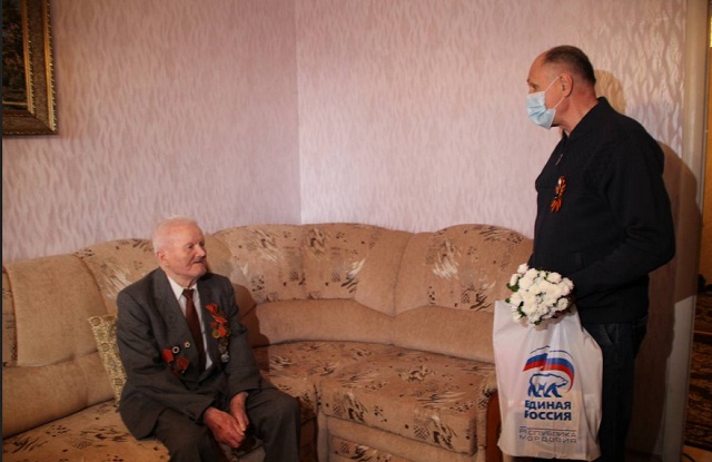 В преддверии Дня Победы «Единая Россия» проводит акцию «Подарки ветеранам»