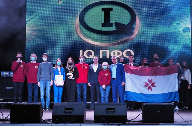 Артём Здуновпоздравил победителей и призеров интеллектуальной олимпиады IQ ПФО
