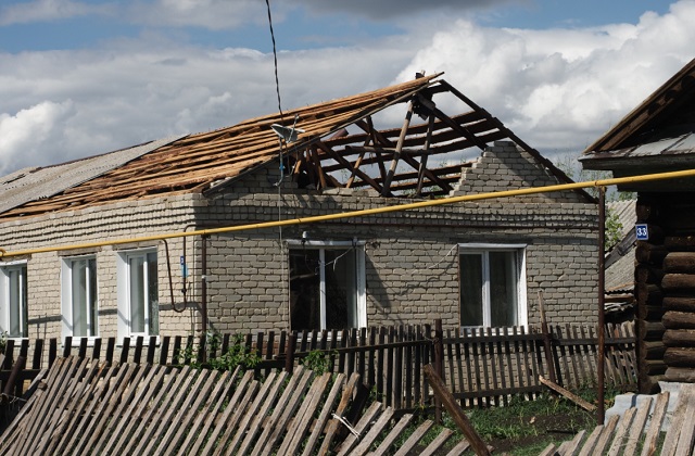 Средства из Резервного фонда Главы Мордовии выделены жителям Старошайговского района, пострадавшим от урагана