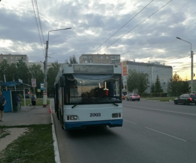 В Саранске 80-летняя женщина выпала из троллейбуса