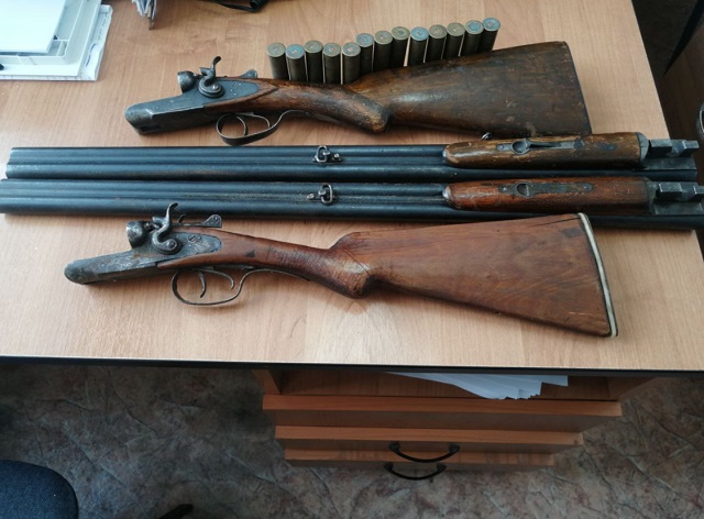 В Мордовии мужчина добровольно сдал два охотничьих ружья