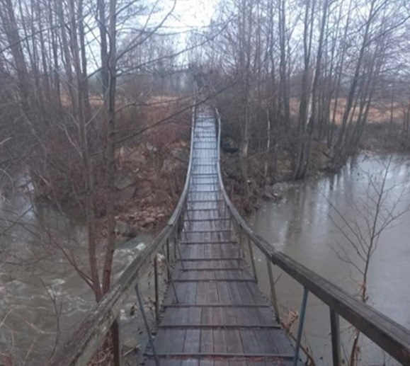 В Мордовии рассмотрели состояние навесного моста и плотины через реку Уркат