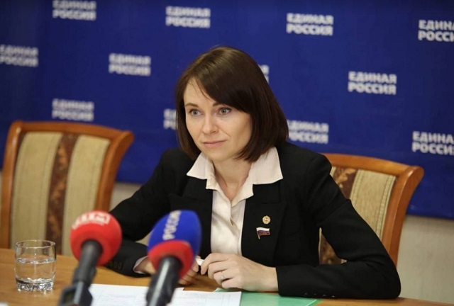 Депутат госдумы Юлия Оглоблина  участвует в сборе гуманитарной помощи для жителей Белгородской области