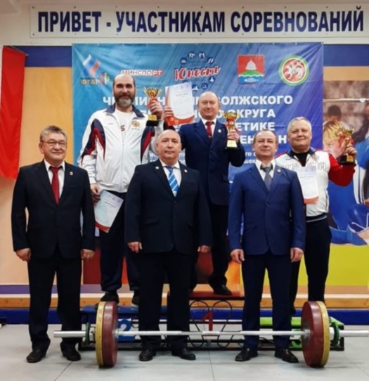 Тяжелоатлеты из Мордовии завоевали 9 наград чемпионата и первенства ПФО по тяжелой атлетике